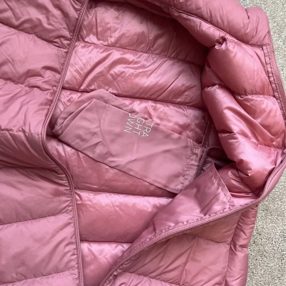 Uniqlo Down Puffer Vest Womens Medium Pink Ultra Light Zip Packable Bag Layer